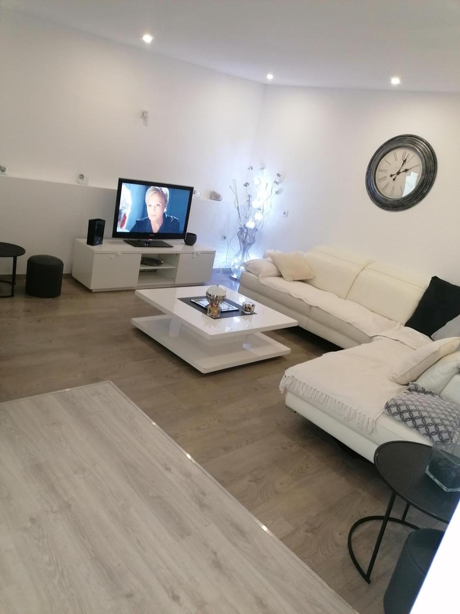 Appt Moderne 50M2 Avec Terrasse Apartment Rouvroy  Exterior foto